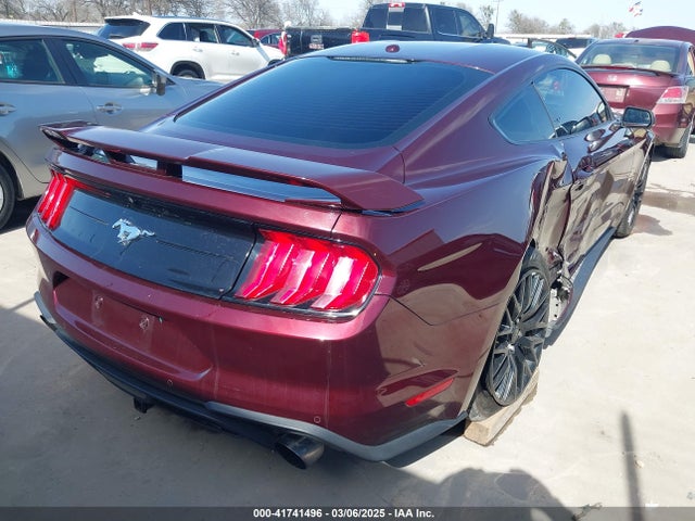 Ford 2.3l 4v premium fuel 2018 1FA6P8TH3J5132136 Image 4