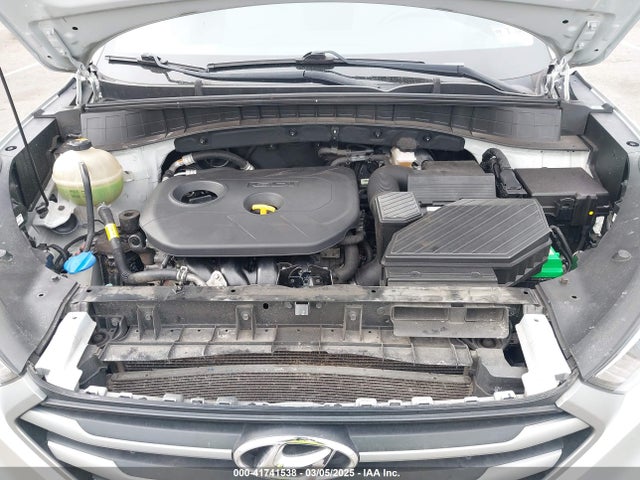 Hyundai TUCSON SE 2017 KM8J3CA44HU585714 Image 10