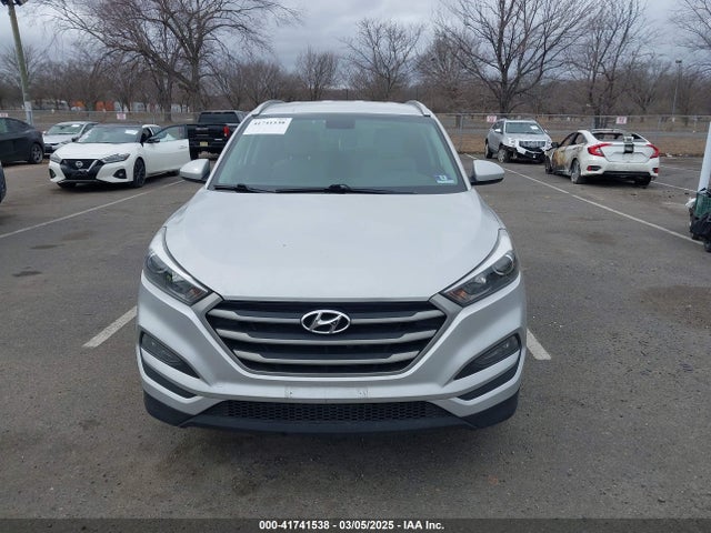 Hyundai TUCSON SE 2017 KM8J3CA44HU585714 Image 12
