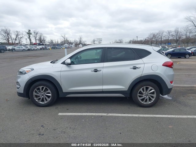 Hyundai TUCSON SE 2017 KM8J3CA44HU585714 Image 14