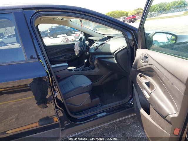 Ford ESCAPE S 2018 1FMCU0F73JUC91198 Image 5