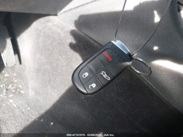 2C3CDXBG9JH187194 Dodge Charger Sxt Rwd