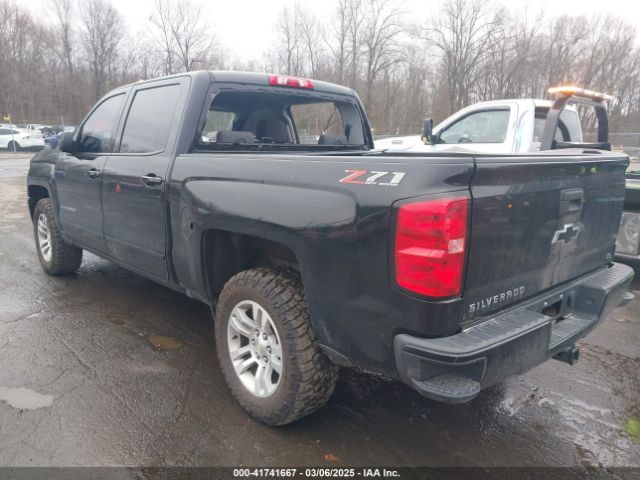3GCUKREC5JG460979 Chevrolet Silverado 1500 2lt