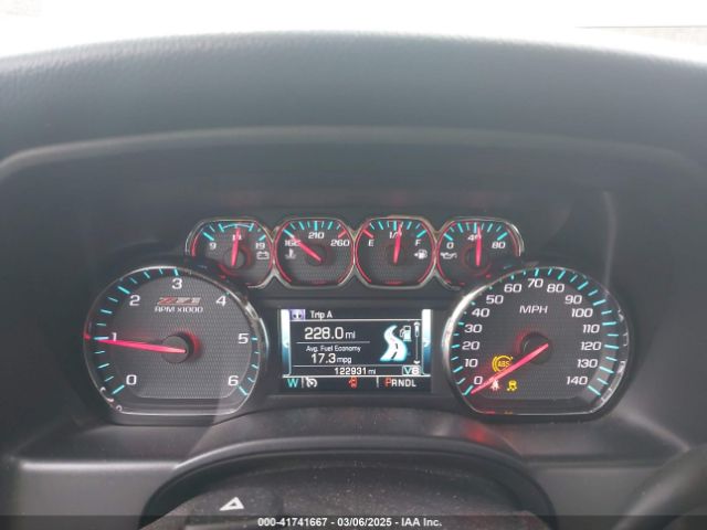 3GCUKREC5JG460979 Chevrolet Silverado 1500 2lt