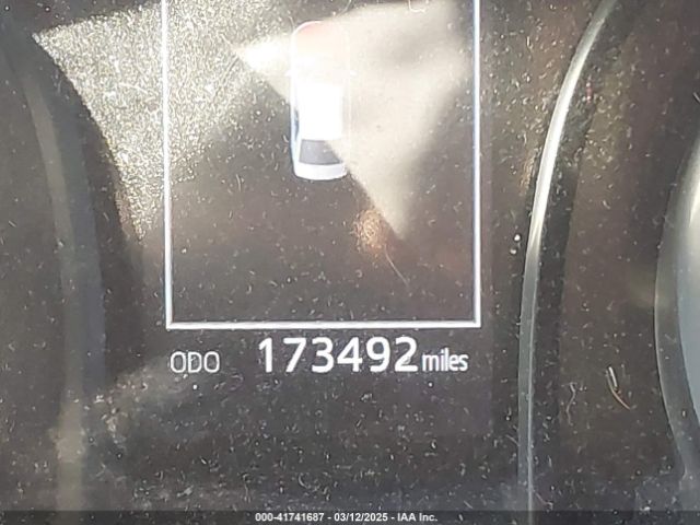 4T1C11AK5NU678075 Toyota CAMRY LE
