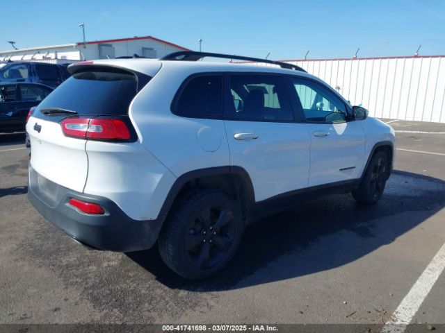 1C4PJLCX9JD523890 Jeep Cherokee Latitude Fwd