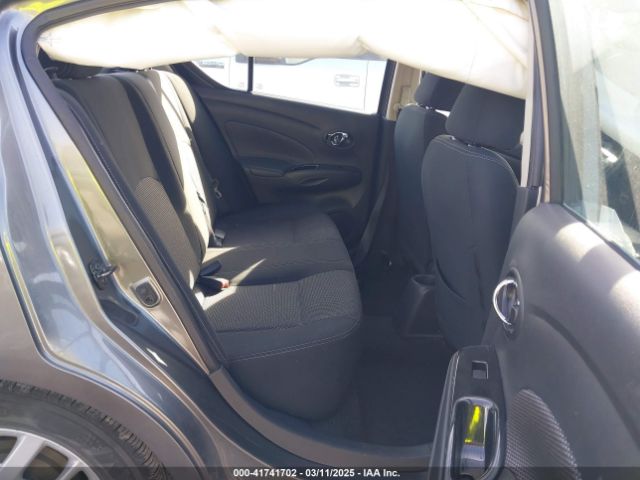 3N1CN7AP8HL801778 Nissan Versa 1.6 Sv