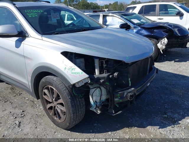 KM8SN4HF6HU197153 Hyundai Santa Fe Se