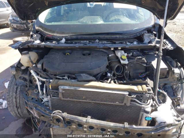 1FMCU9J99KUC44157 Ford Escape Titanium