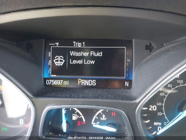 1FMCU9J99KUC44157 Ford Escape Titanium