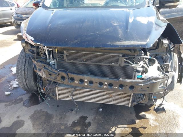 1FMCU9J99KUC44157 Ford Escape Titanium