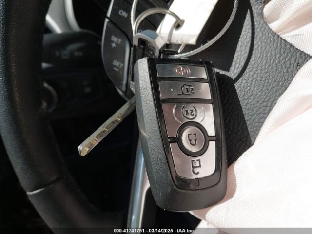 2FMPK4J99NBA80249 Ford EDGE SEL