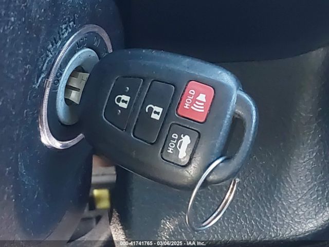 4T1BF1FK1HU341140 Toyota CAMRY SE