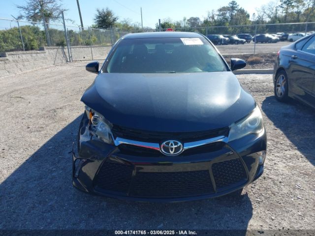 4T1BF1FK1HU341140 Toyota CAMRY SE