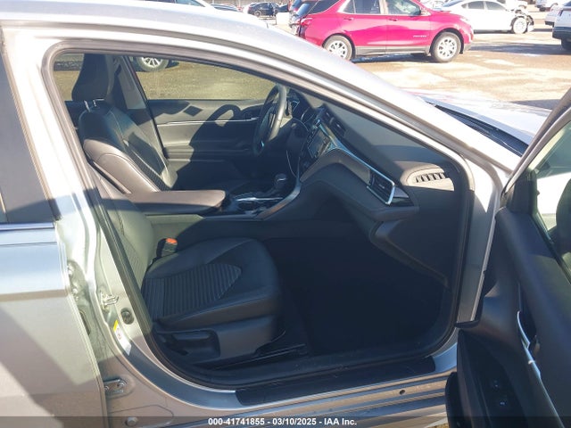 4T1B11HK8JU128333 Toyota CAMRY SE