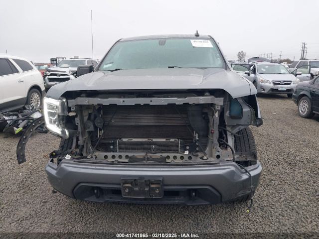 3GTU9CET8MG212657 GMC Sierra 1500 4wd  Standard Box Elevation