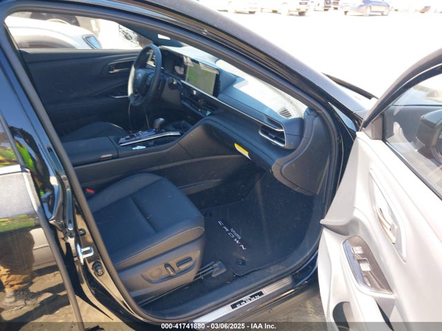 JTDACAAJ6S3005519 Toyota a25a-fxs
