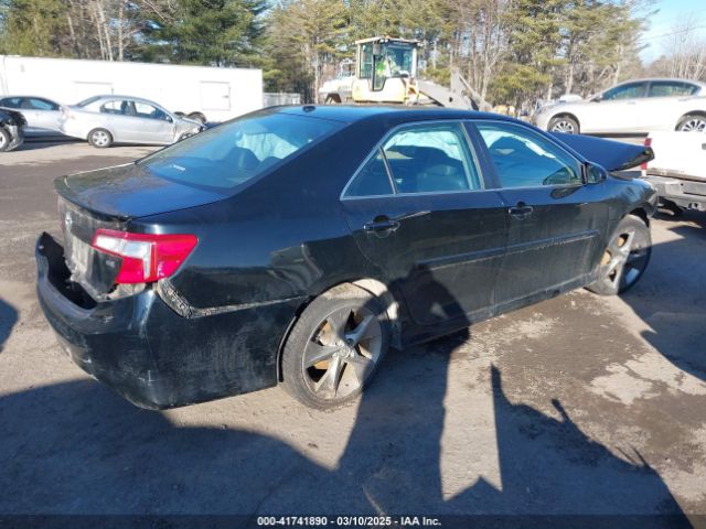 4T1BF1FK2EU385742 Toyota Camry Se Sport