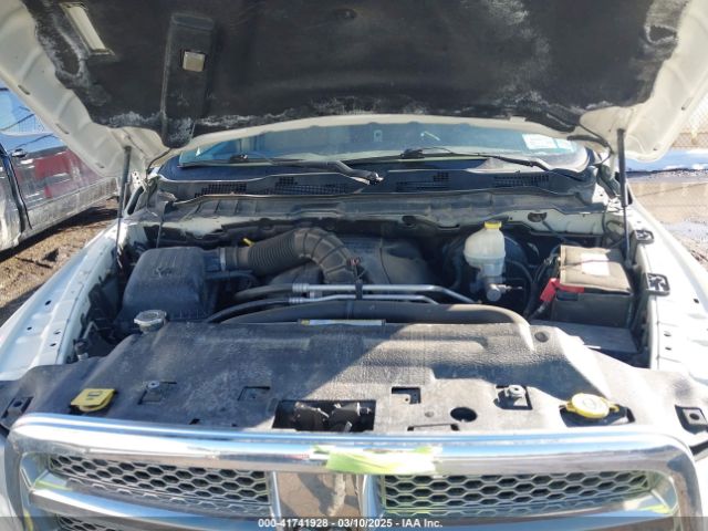 2009 DODGE RAM 1500 1D3HV18T19S704077 Photo 9