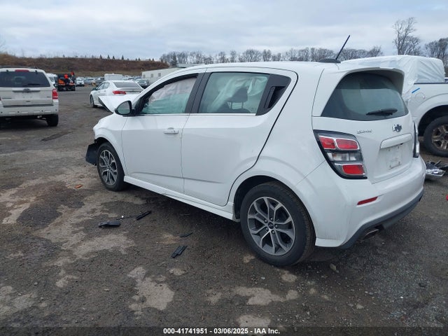 1G1JD6SG5J4126640 Chevrolet Sonic Lt Auto