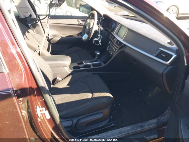 5XXGT4L36KG356585 KIA Optima Lx