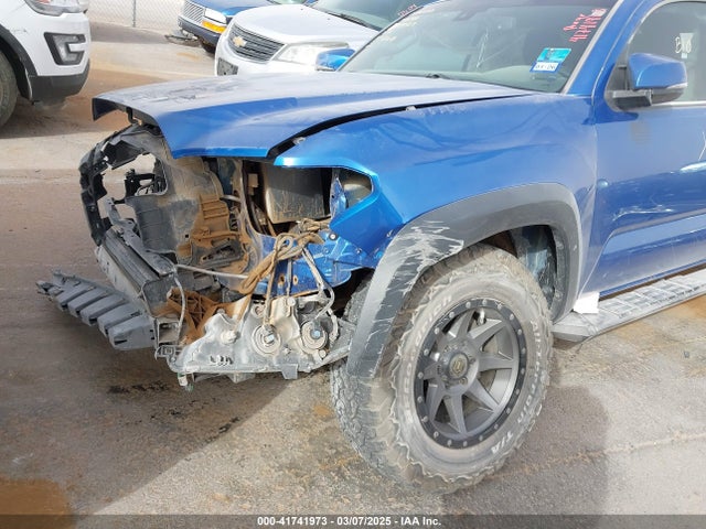 3TMCZ5AN1JM124111 Toyota Tacoma Trd Off Road