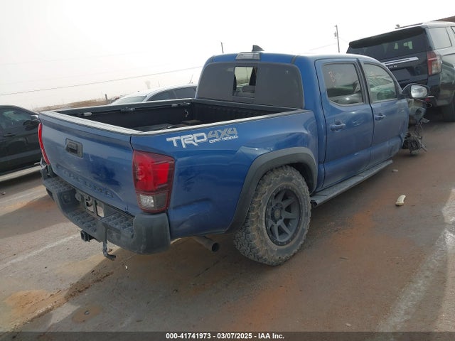3TMCZ5AN1JM124111 Toyota Tacoma Trd Off Road