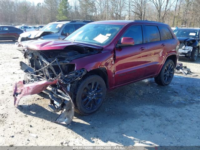 1C4RJFAG2JC252366 Jeep Grand Cherokee Altitude 4x4