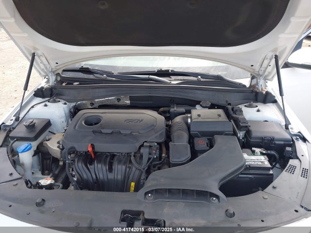 5XXGT4L39JG200457 KIA Optima Lx
