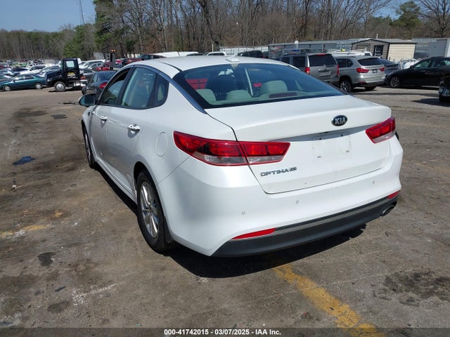 5XXGT4L39JG200457 KIA Optima Lx