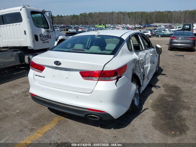 5XXGT4L39JG200457 KIA Optima Lx