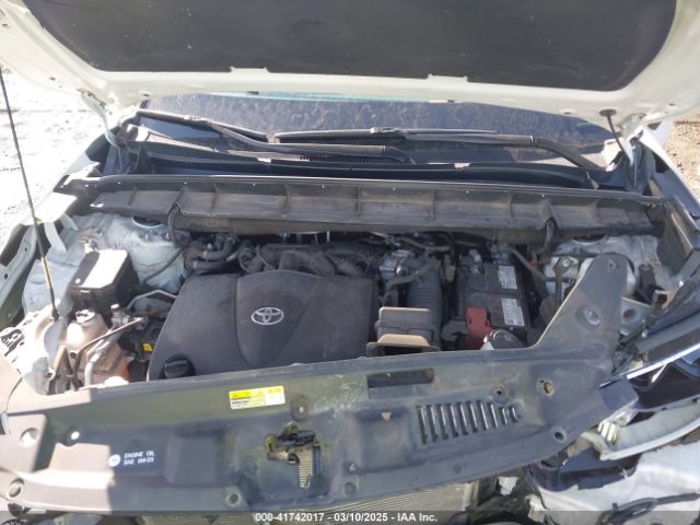 5TDCZRBH0MS134102 Toyota Highlander L