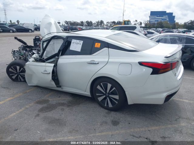1N4BL4EW0MN388639 Nissan Altima Sl Intelligent Awd