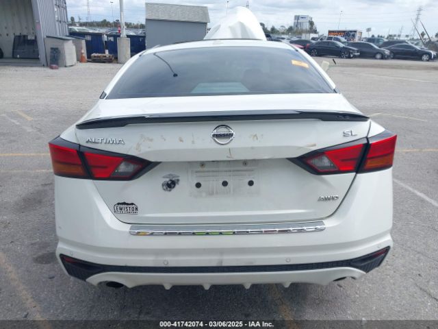 1N4BL4EW0MN388639 Nissan Altima Sl Intelligent Awd