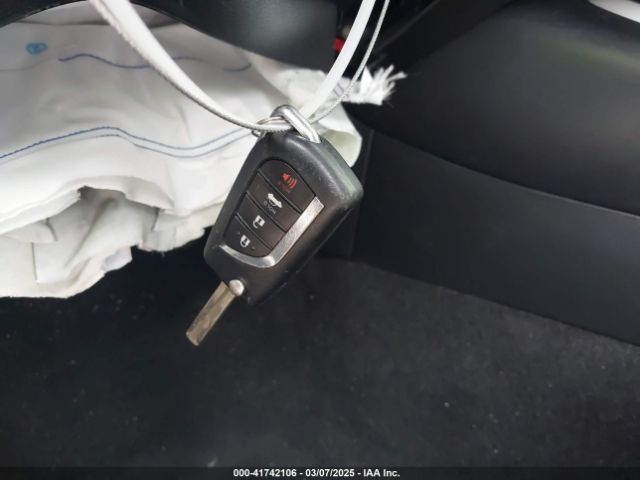 JTDEPRAE6LJ018288 Toyota COROLLA LE