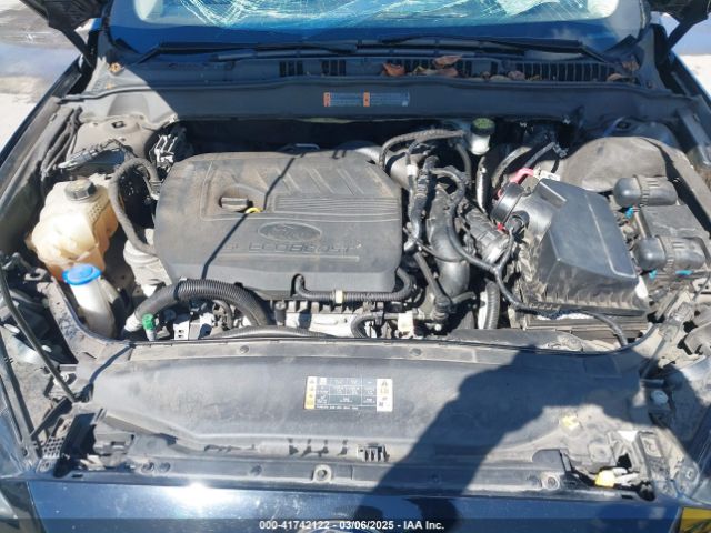 3FA6P0HD4JR189255 Ford FUSION SE