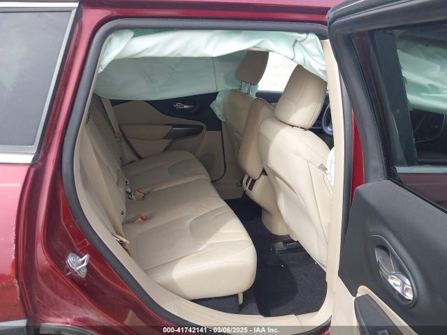 1C4PJLCX0KD148005 Jeep Cherokee Latitude Fwd