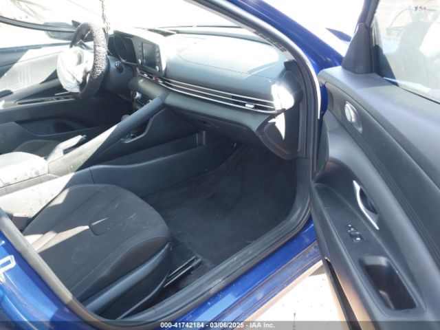 KMHLM4AG3PU593422 Hyundai ELANTRA SEL