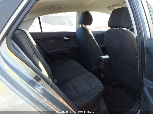 3KPA24AD2NE431557 KIA RIO S