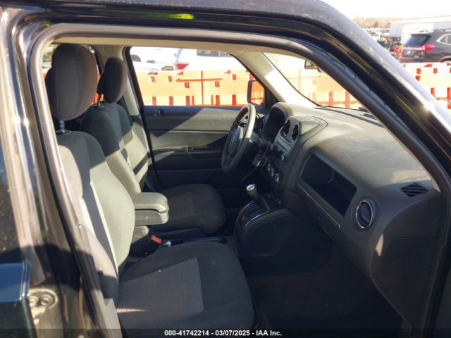 1C4NJRBB9FD426230 Jeep Patriot Sport