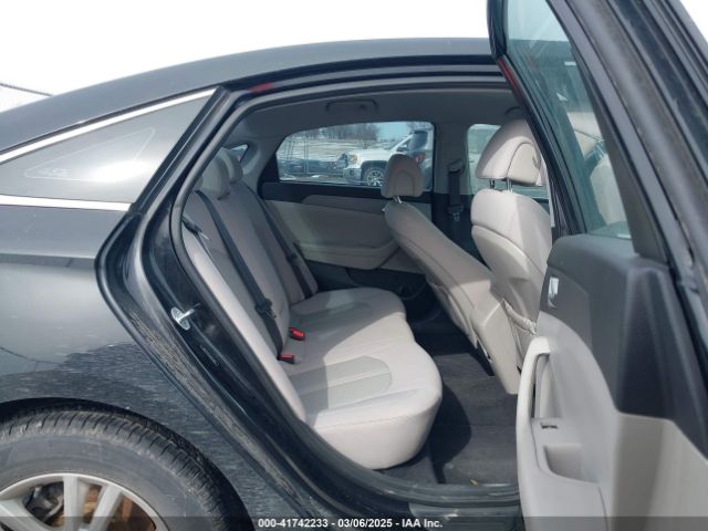 5NPE24AF0HH564286 Hyundai SONATA SE