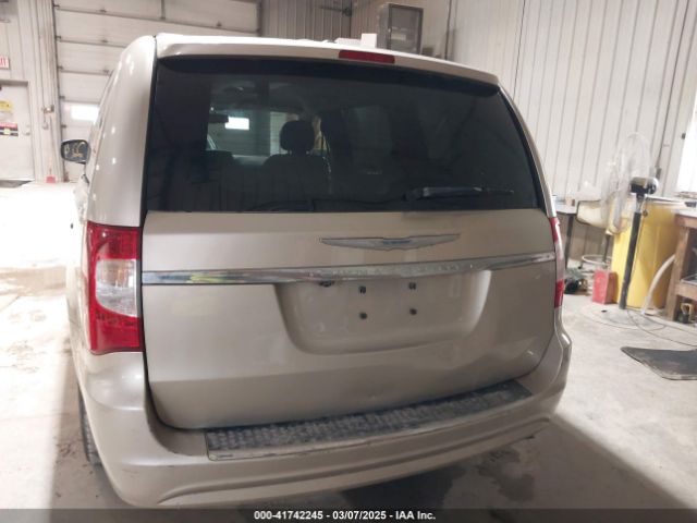 2C4RC1BG8GR254411 Chrysler Town & Country Touring