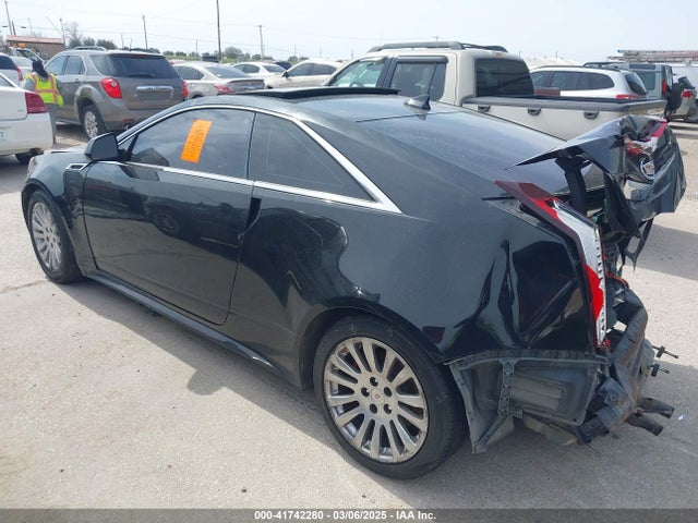 2011 CADILLAC CTS 1G6DS1EDXB0149339 Photo 2