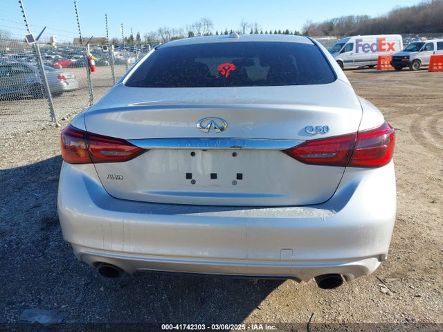 JN1EV7AR0JM433294 Infiniti Q50 3.0t Luxe
