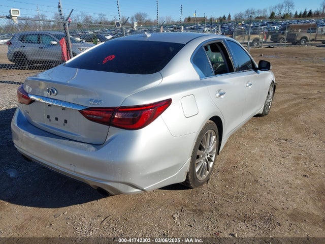 JN1EV7AR0JM433294 Infiniti Q50 3.0t Luxe