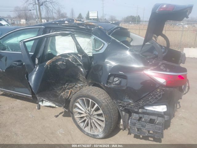 KNALC4J10H5061444 KIA Cadenza Premium