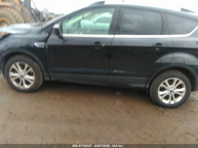 1FMCU9G91HUB62844 Ford ESCAPE SE
