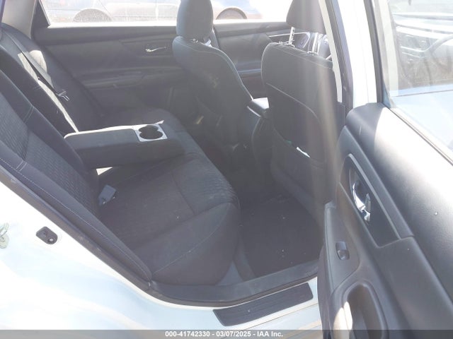 1N4AL3APXHC246675 Nissan Altima 2.5 S