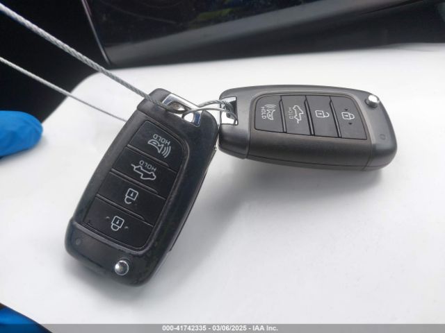 5NTJADAEXNH003454 Hyundai Santa Cruz Se