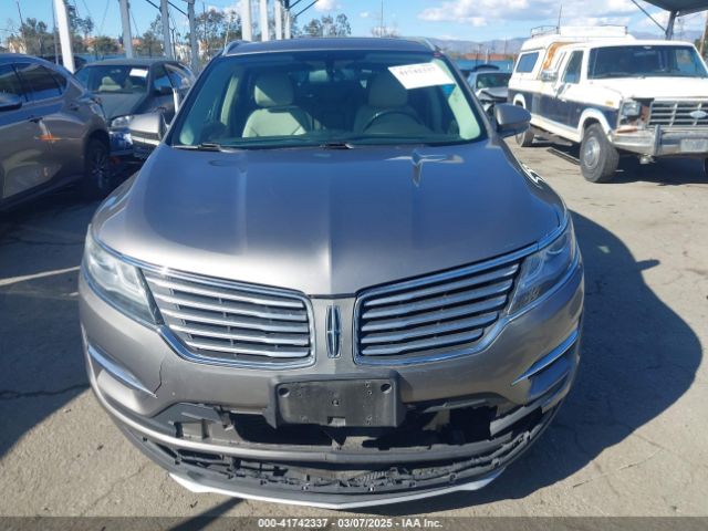 5LMCJ3C93HUL09500 Lincoln Mkc Reserve